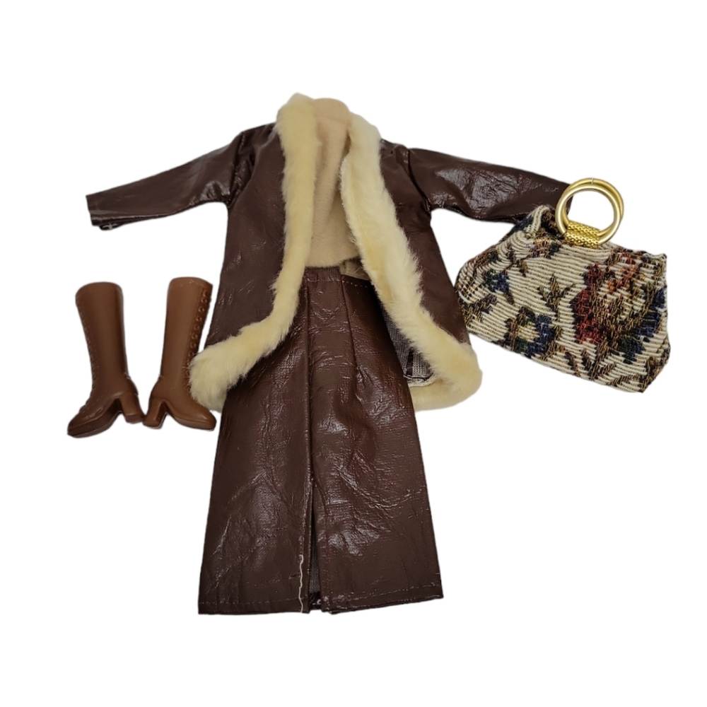 Shillman Barbie Clone 60s Fashion Doll W Faux Leather Outfit Horsman Bag & Boots